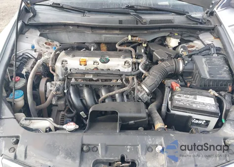 2010 Honda Accord 2.4 Lx z USA, uszkodzony, nr VIN 1HGCP2F38AA057033